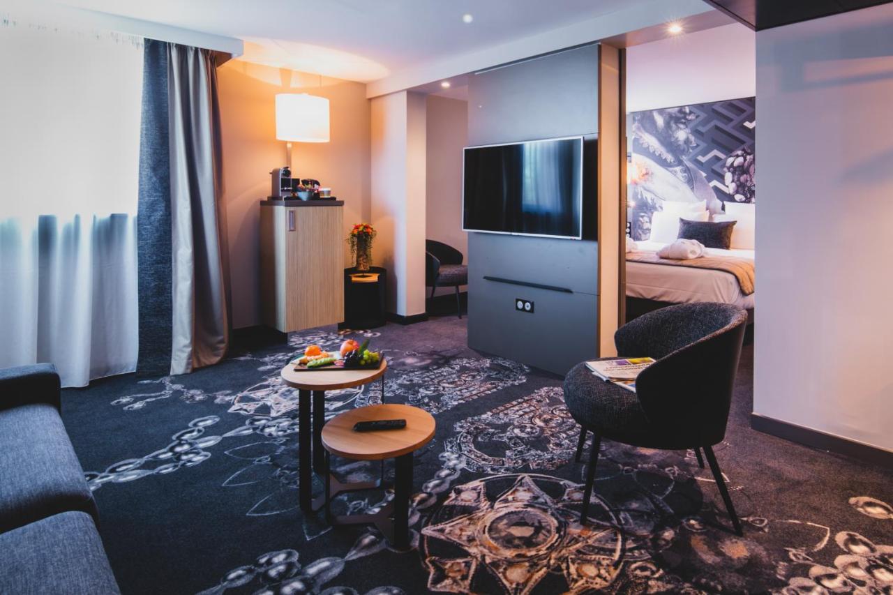 Mercure Pau Palais Des Sports Eksteriør billede